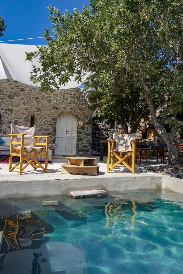 My Old Stone House In A 2 000 Sqm Private Garden With Fab Glamping Tent Mandraki  Екстер'єр фото