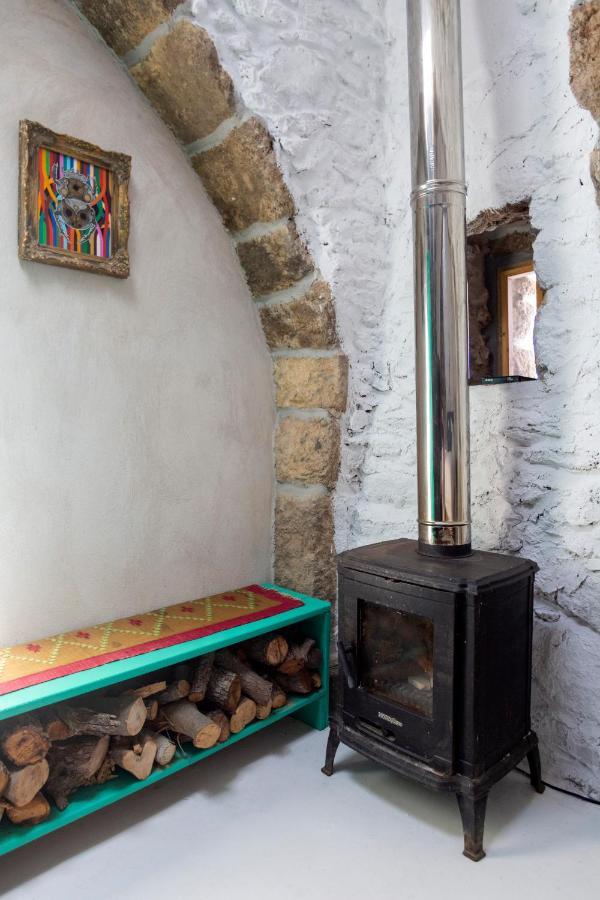 My Old Stone House In A 2 000 Sqm Private Garden With Fab Glamping Tent Mandraki  Екстер'єр фото